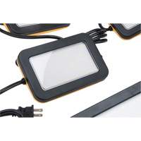 XI021 Chaîne de baladeuses DEL, 5 Lumi&egrave;res, 50' lo, Boîtier en Plastique